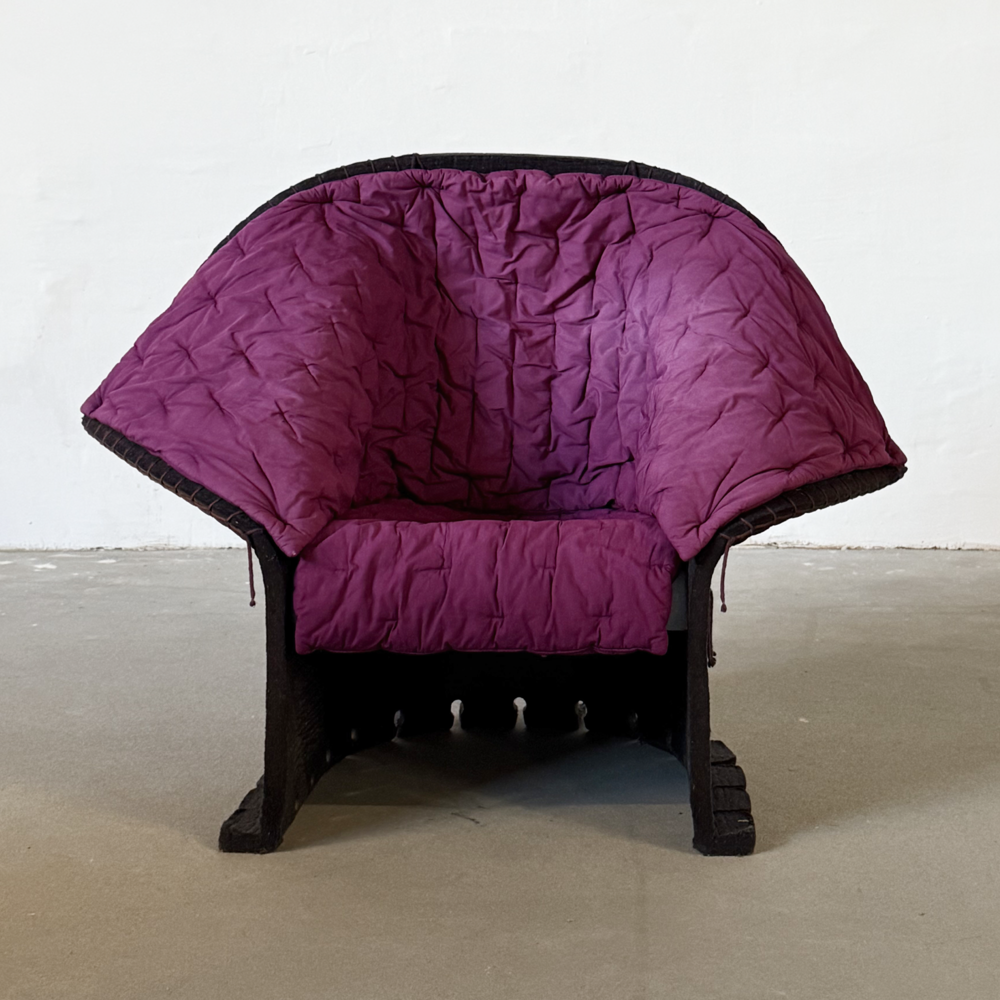 FELTRI purple chair