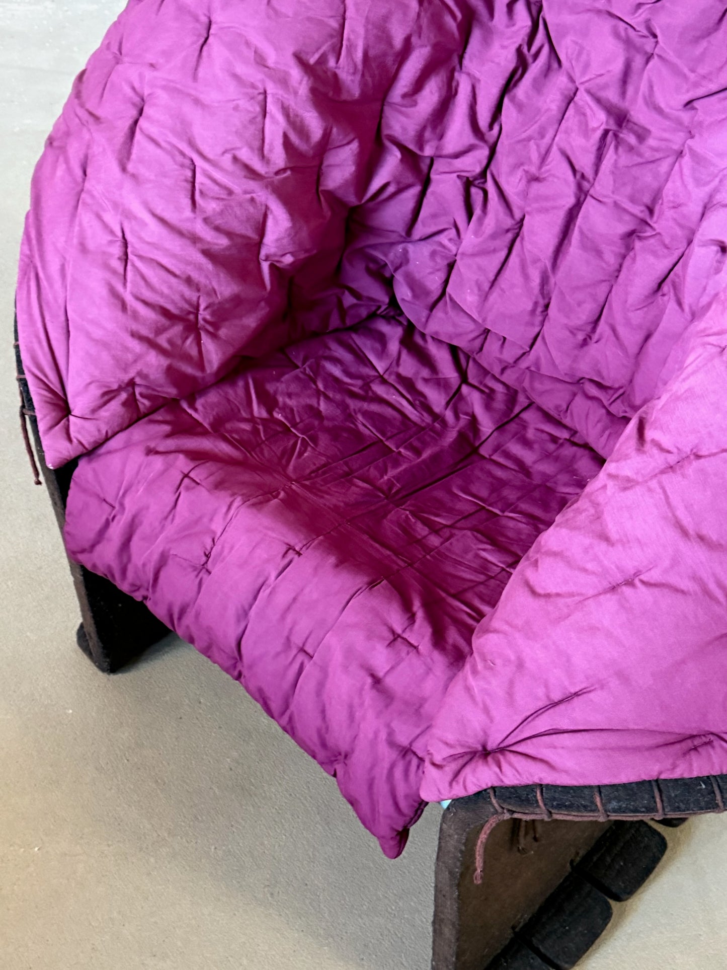 FELTRI purple chair