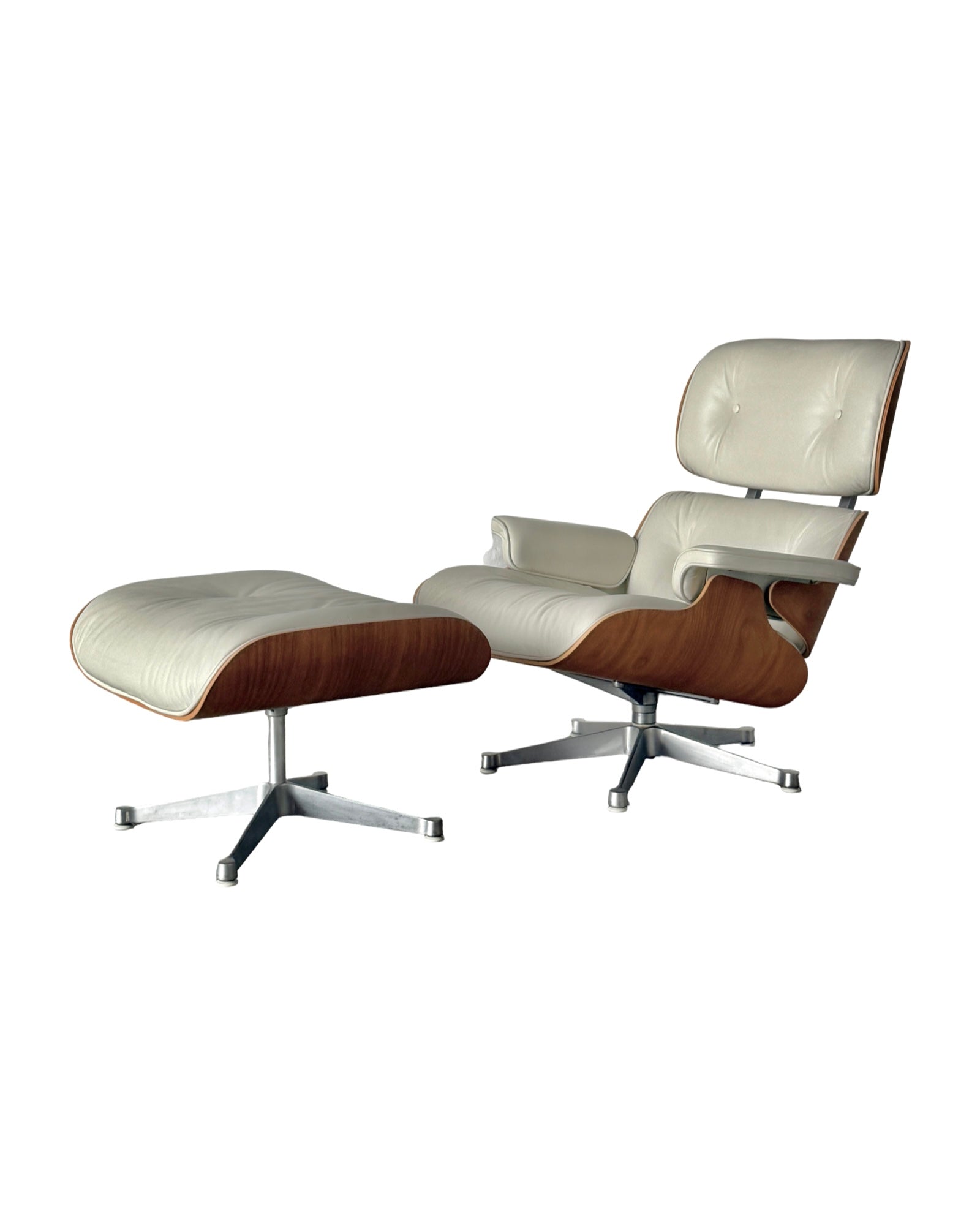 Vitra Lounge Chair & Ottoman