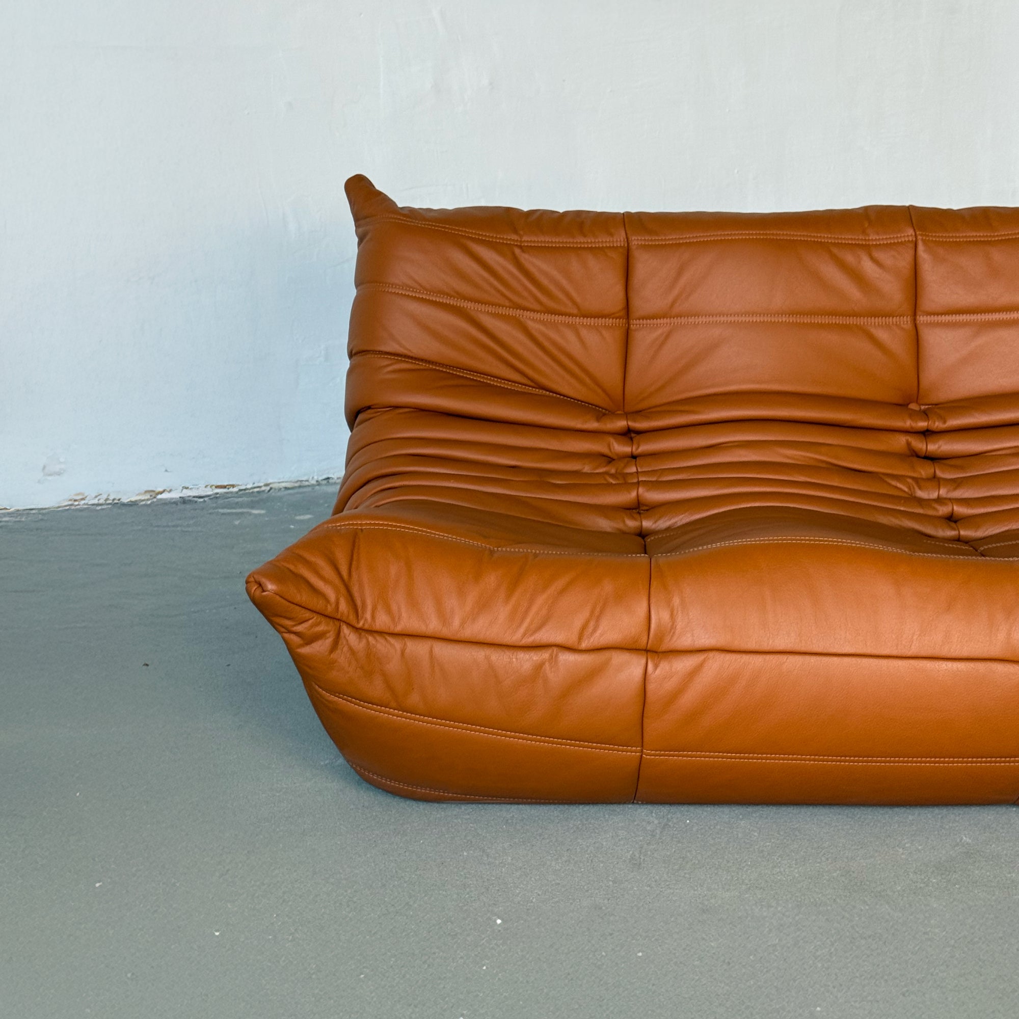 TOGO caramel leather sofa – Balba NYC