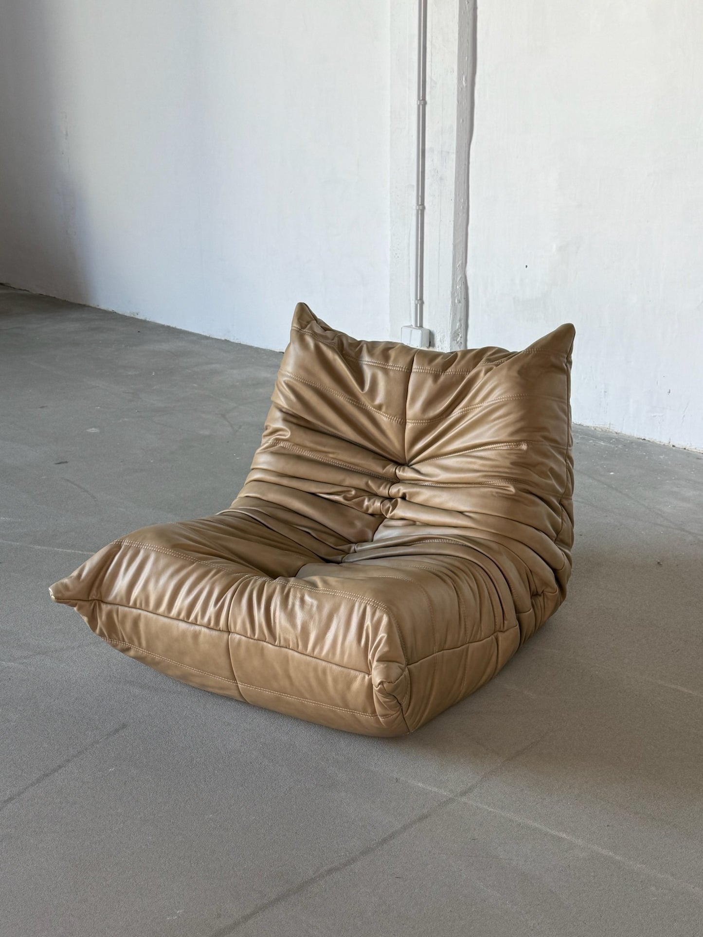 TOGO sand beige leather set of 3